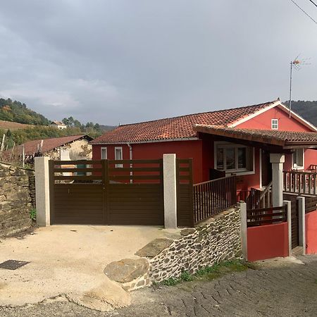 הוילה Nogueira de Abaixo Casa Do Feligres E Da Alsira מראה חיצוני תמונה