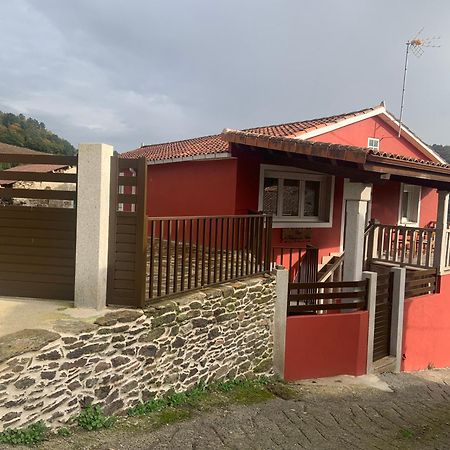 הוילה Nogueira de Abaixo Casa Do Feligres E Da Alsira מראה חיצוני תמונה